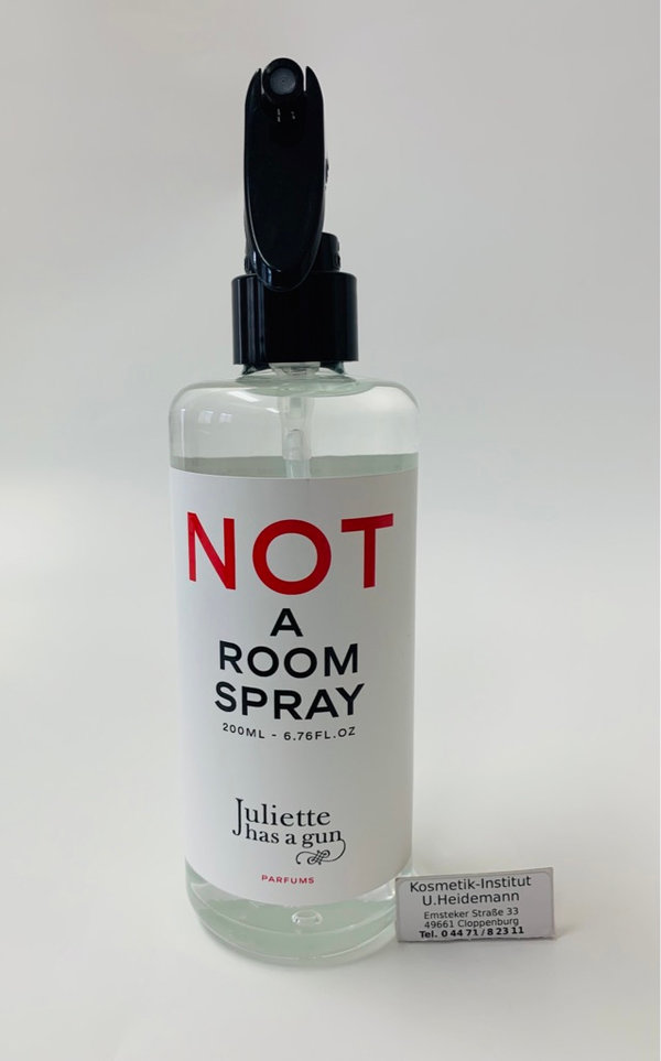Juliette has a gun Not A Room Spray (200ml)